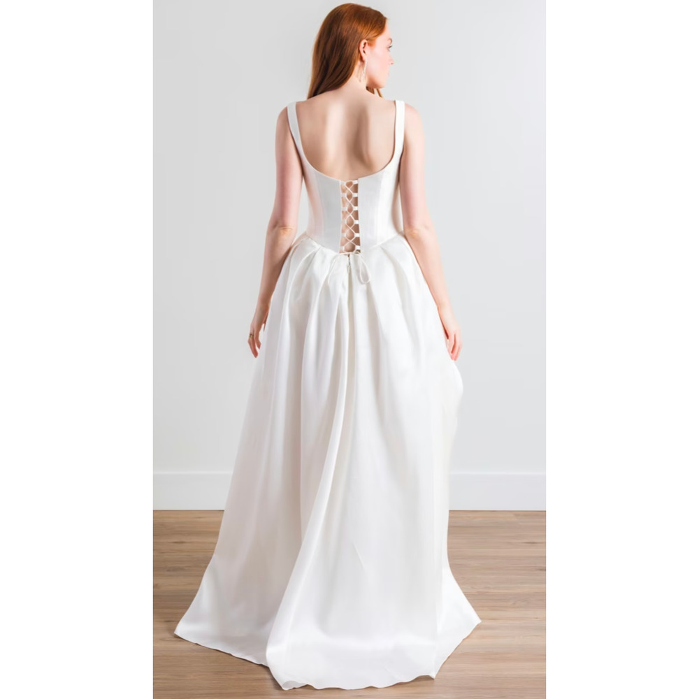 Willowby by Watters Pia Mikado Wedding Dress Corset Open Back Bridal Gown 15 NWT - Picture 2 of 6